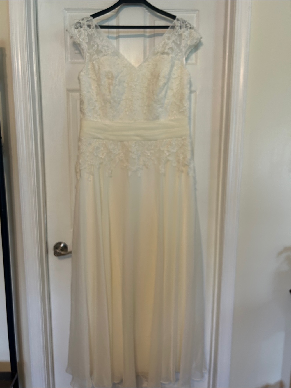 Wedding dress floor length ivory